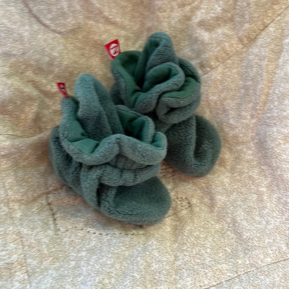 Zutano booties